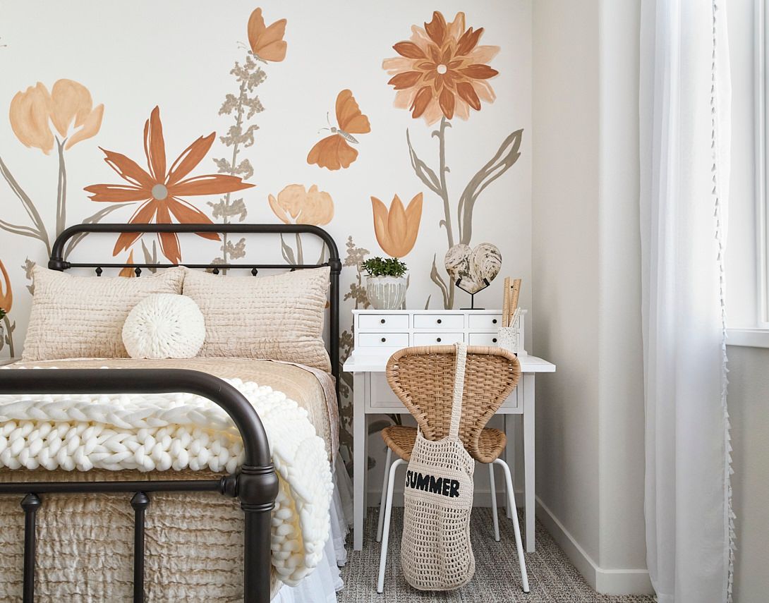 Plan 5 Model Home Bed 2 Detail