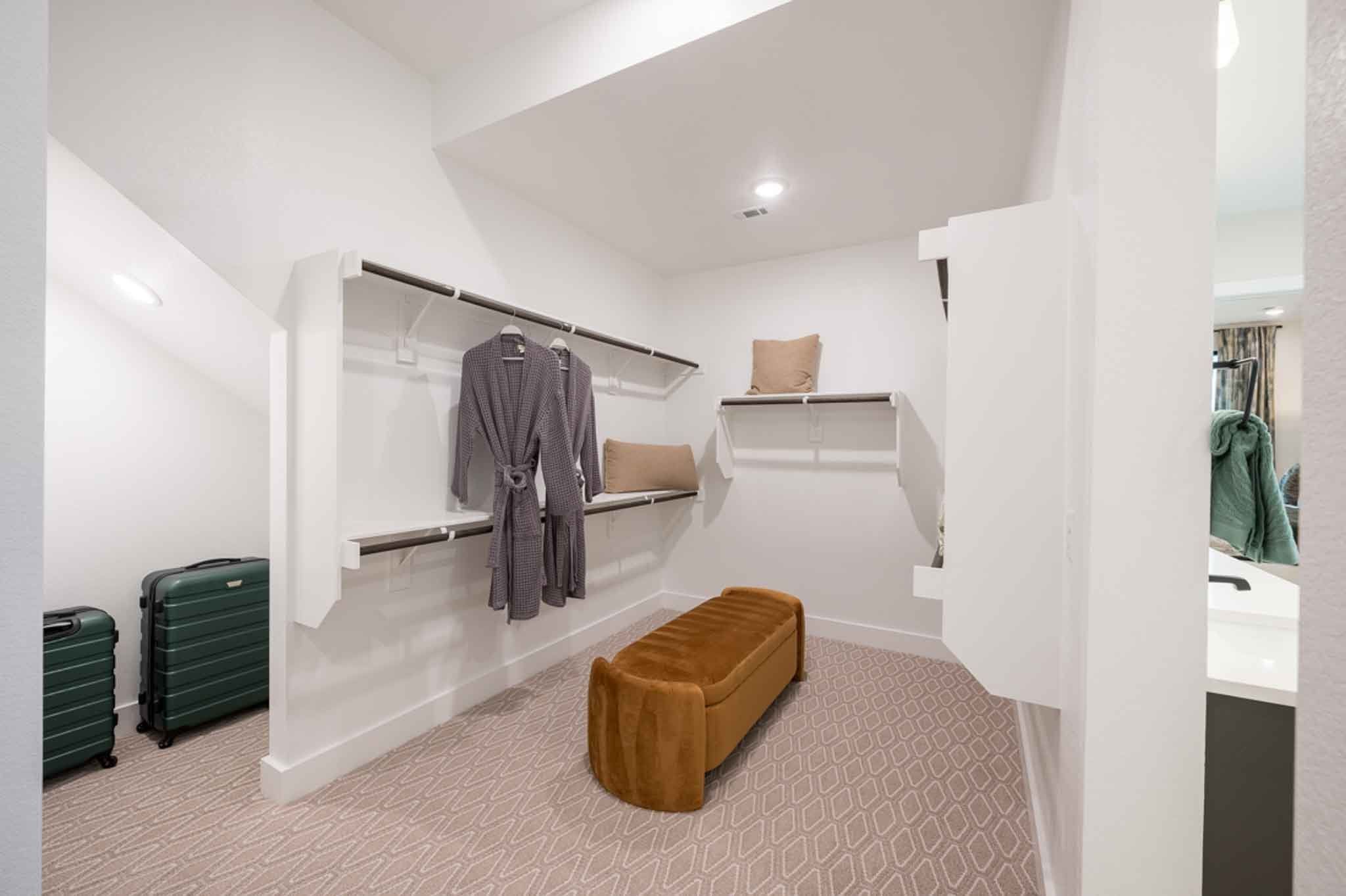 Barnhart Plan | Elevation E | Primary Walk-In Closet