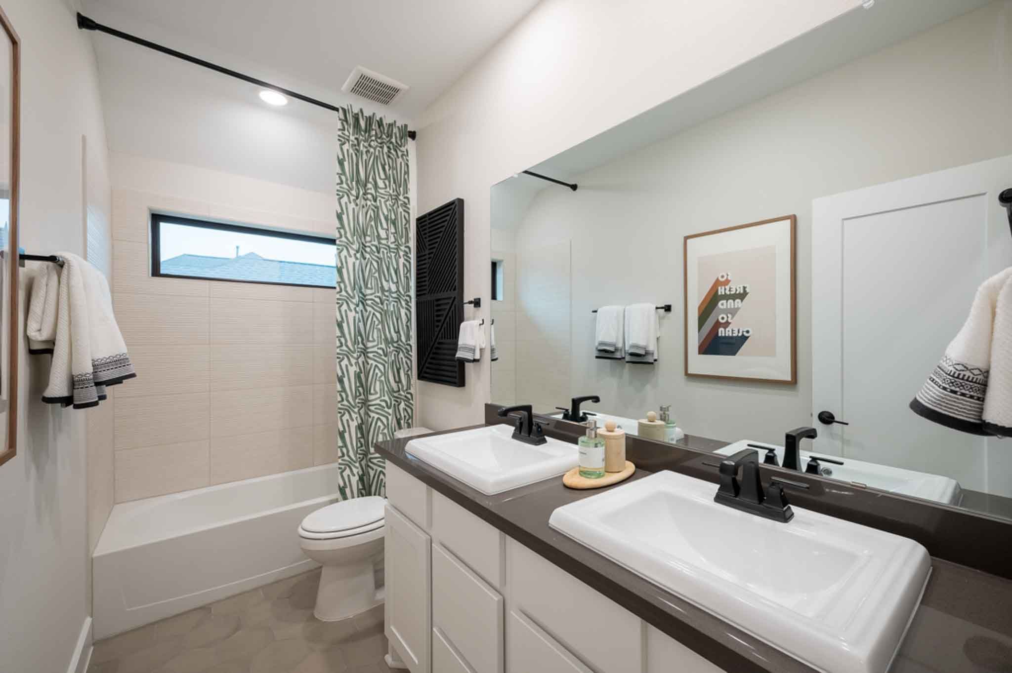 Barnhart Plan | Elevation E | Secondary Bath