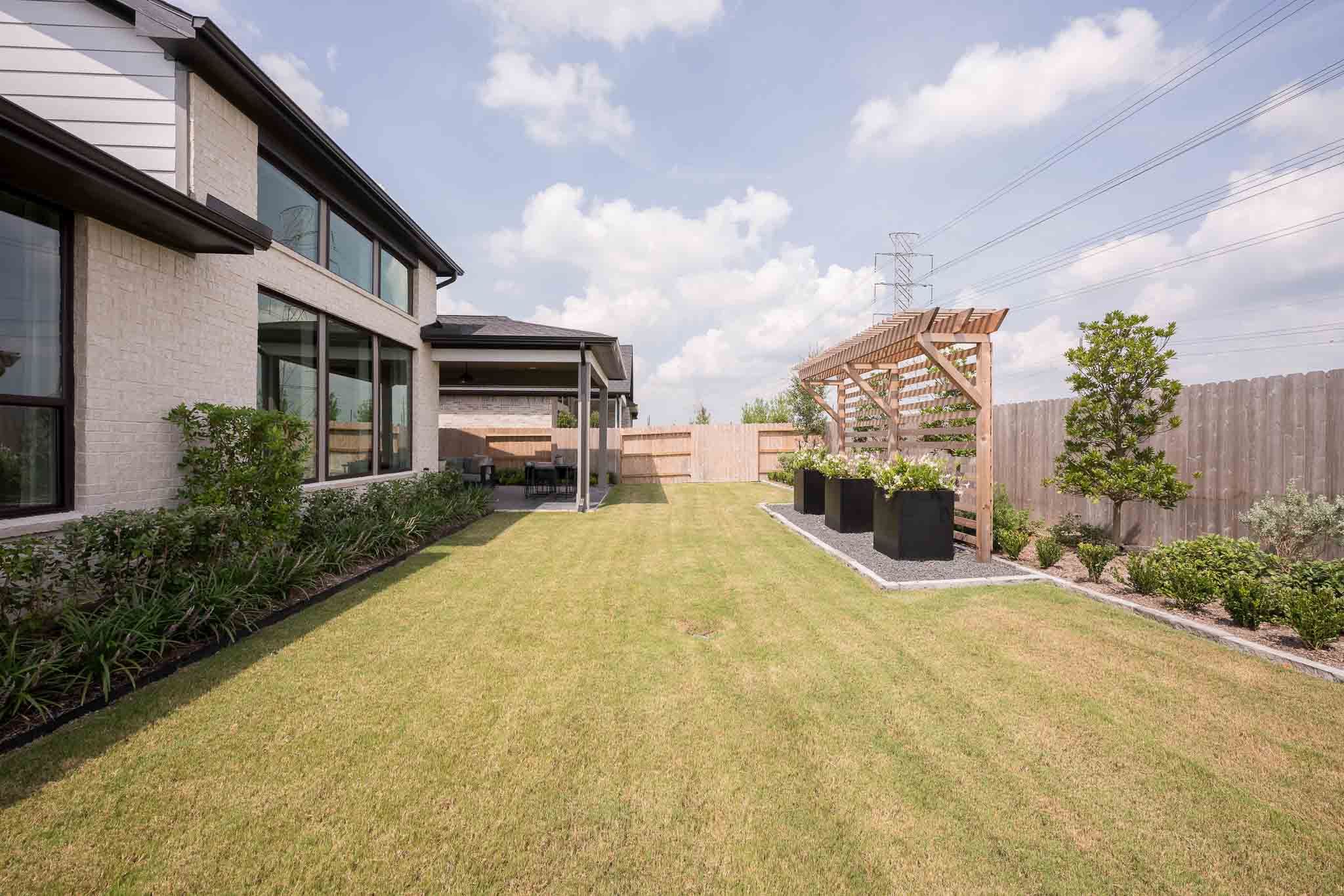 Barnhart Plan | Elevation E | Backyard