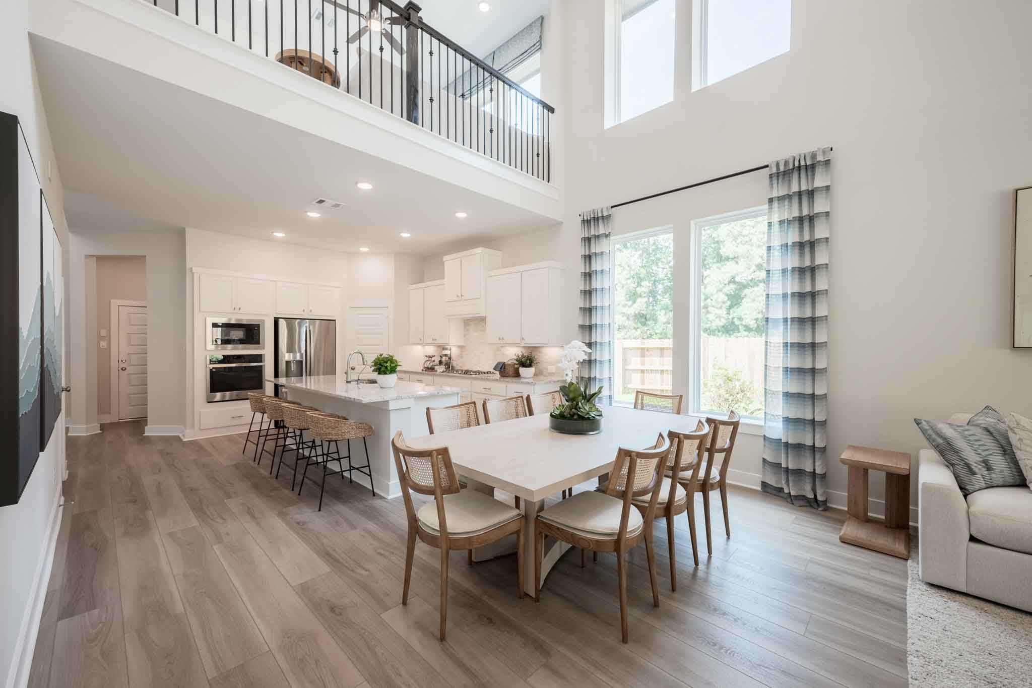 Longspur Model | Kitchen & Dining