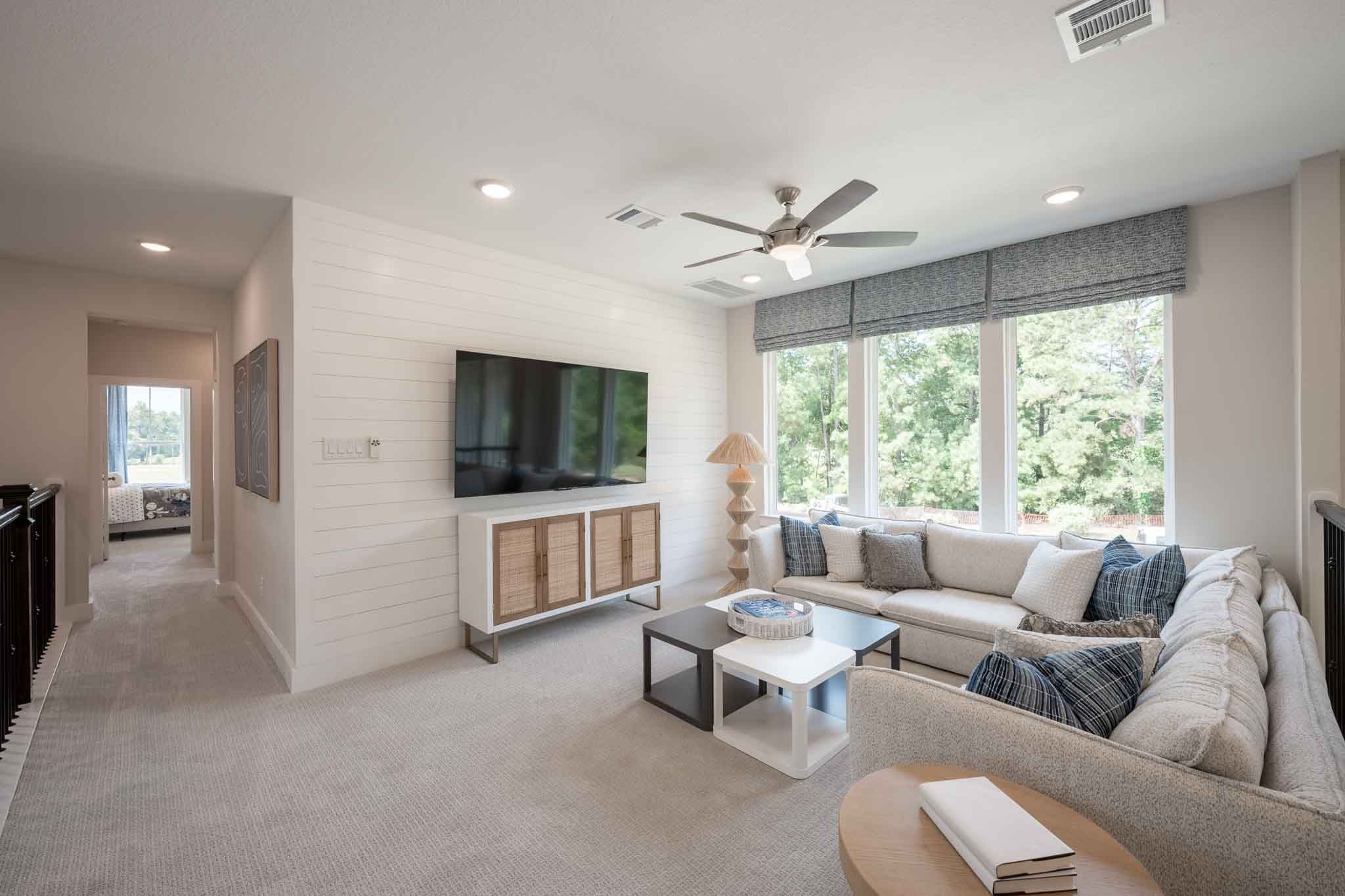 Longspur Model | Loft