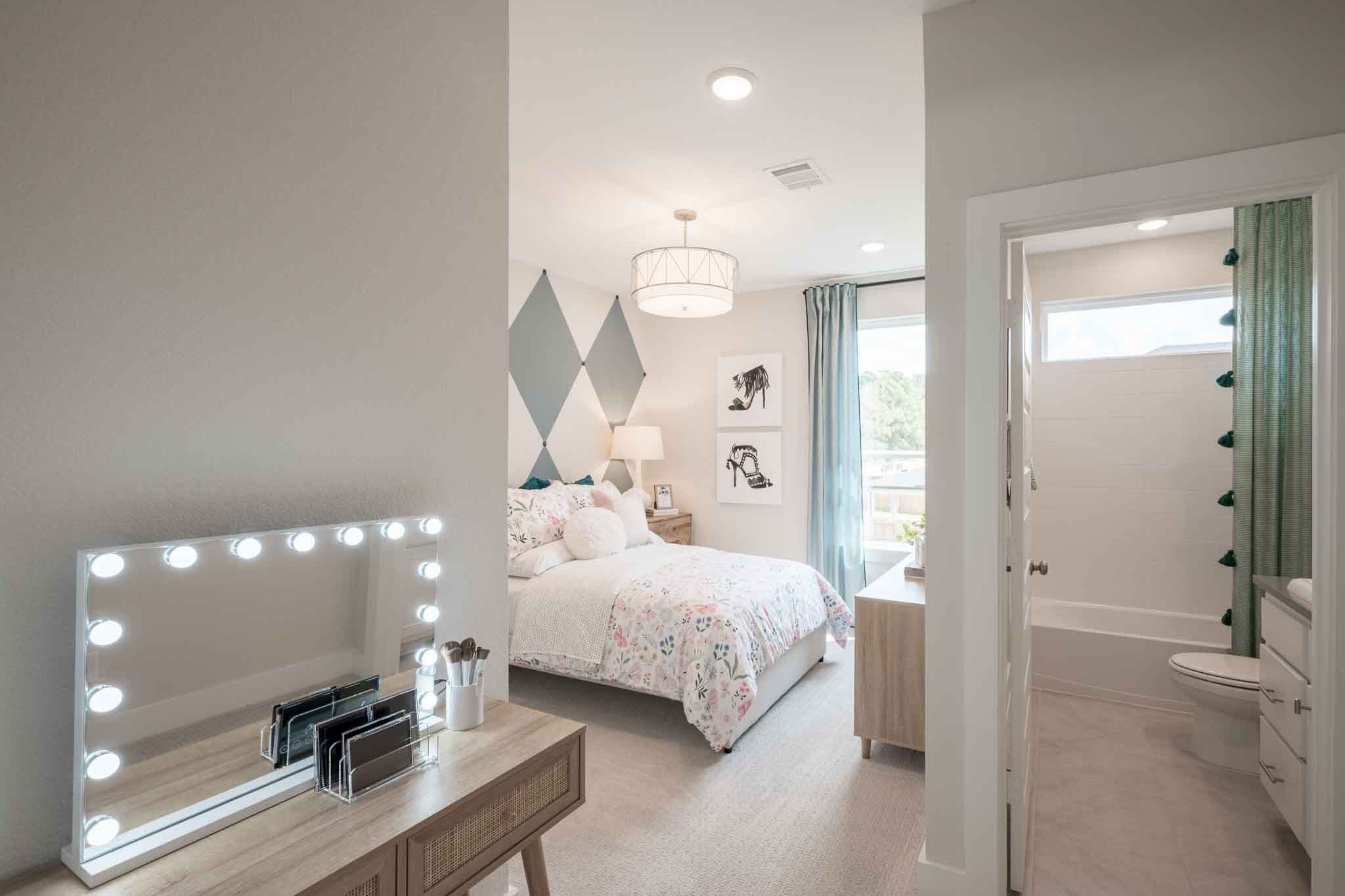 Longspur Model | Secondary Bed