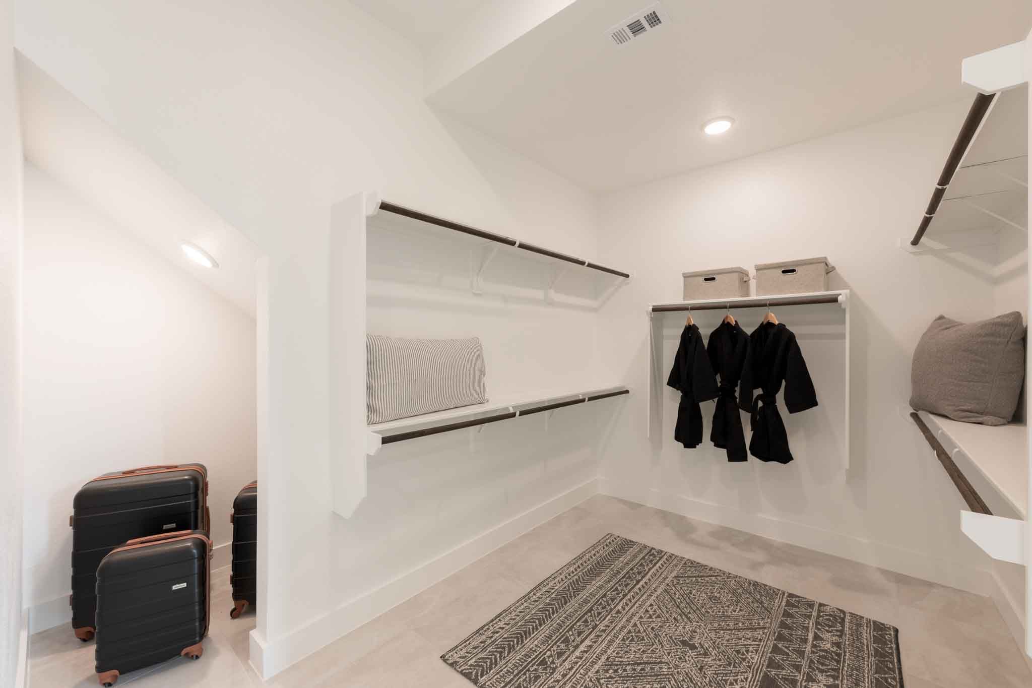Barnhart Model | Primary Walk-In Closet
