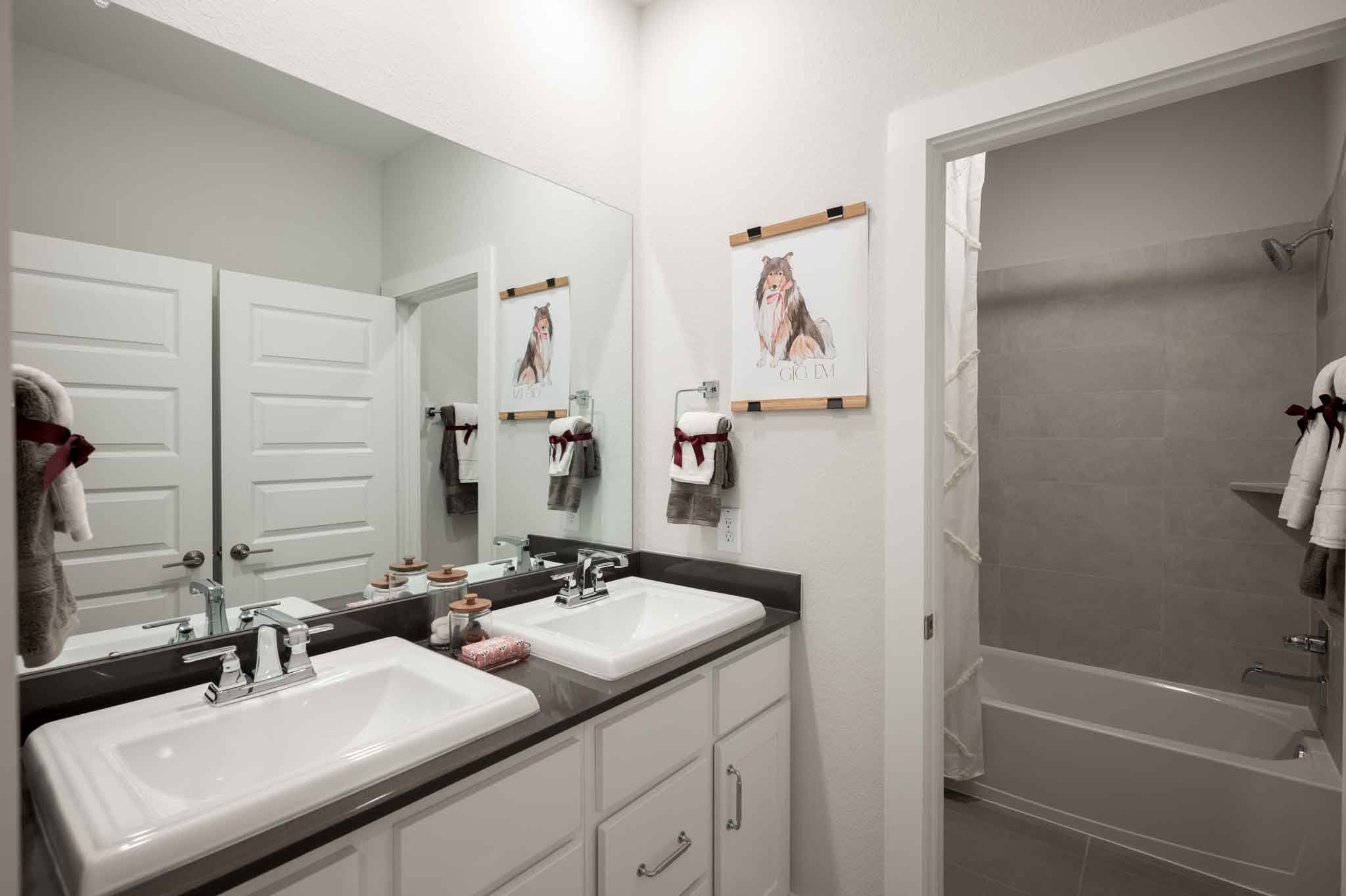 Martin Model | Secondary Bath