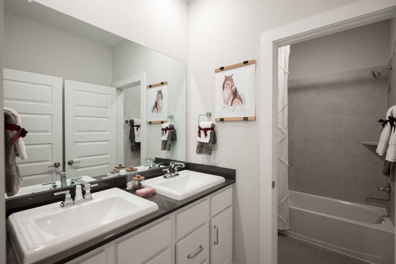 Martin Model | Secondary Bath