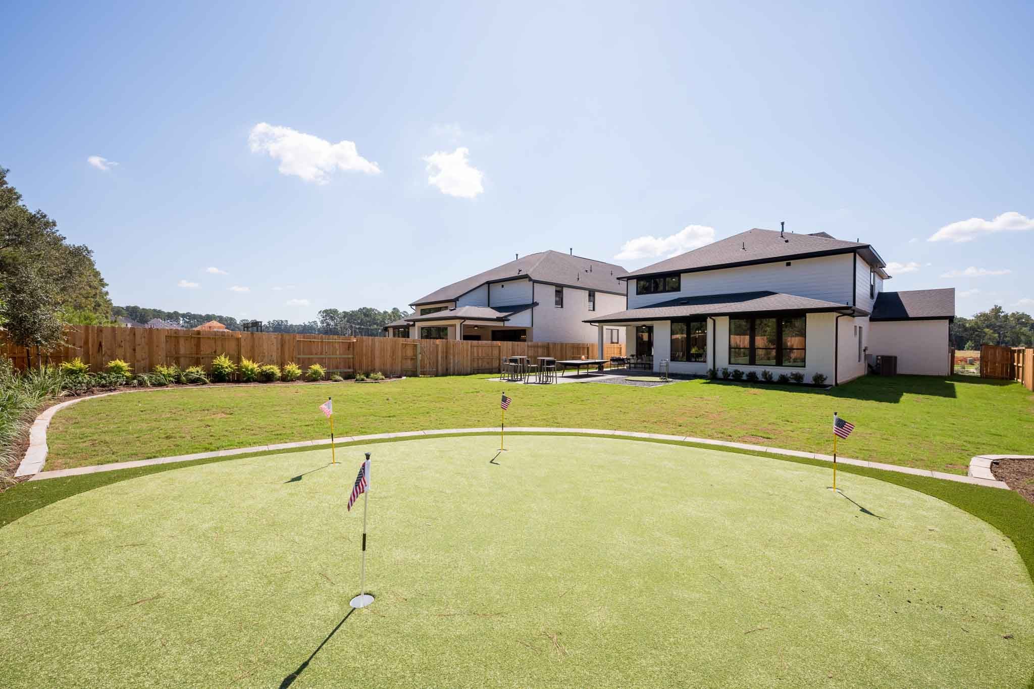 Martin Model | Backyard