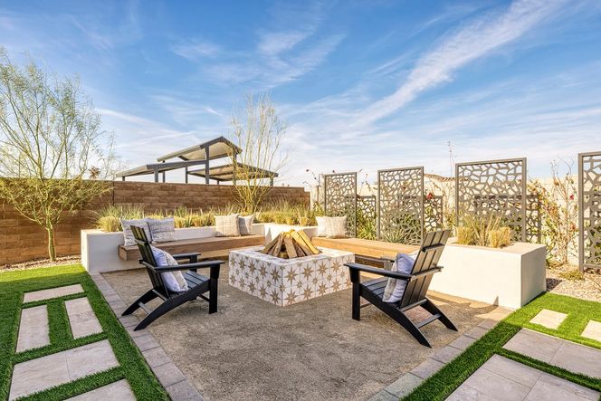 Hopkins Model | Backyard