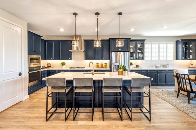 Estrella Model | Kitchen