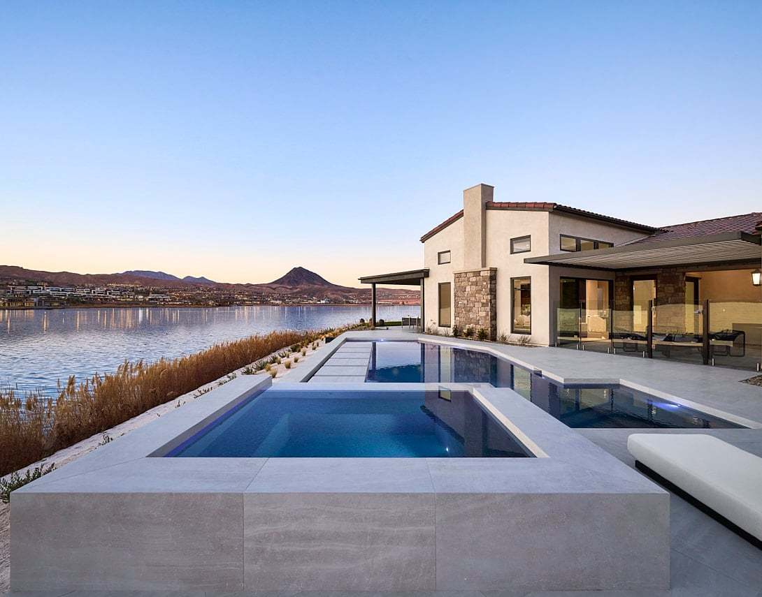 Residence 2 | Backyard