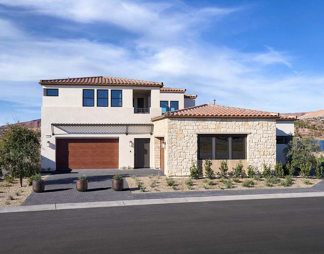 Residence 5 | Daytime Exterior