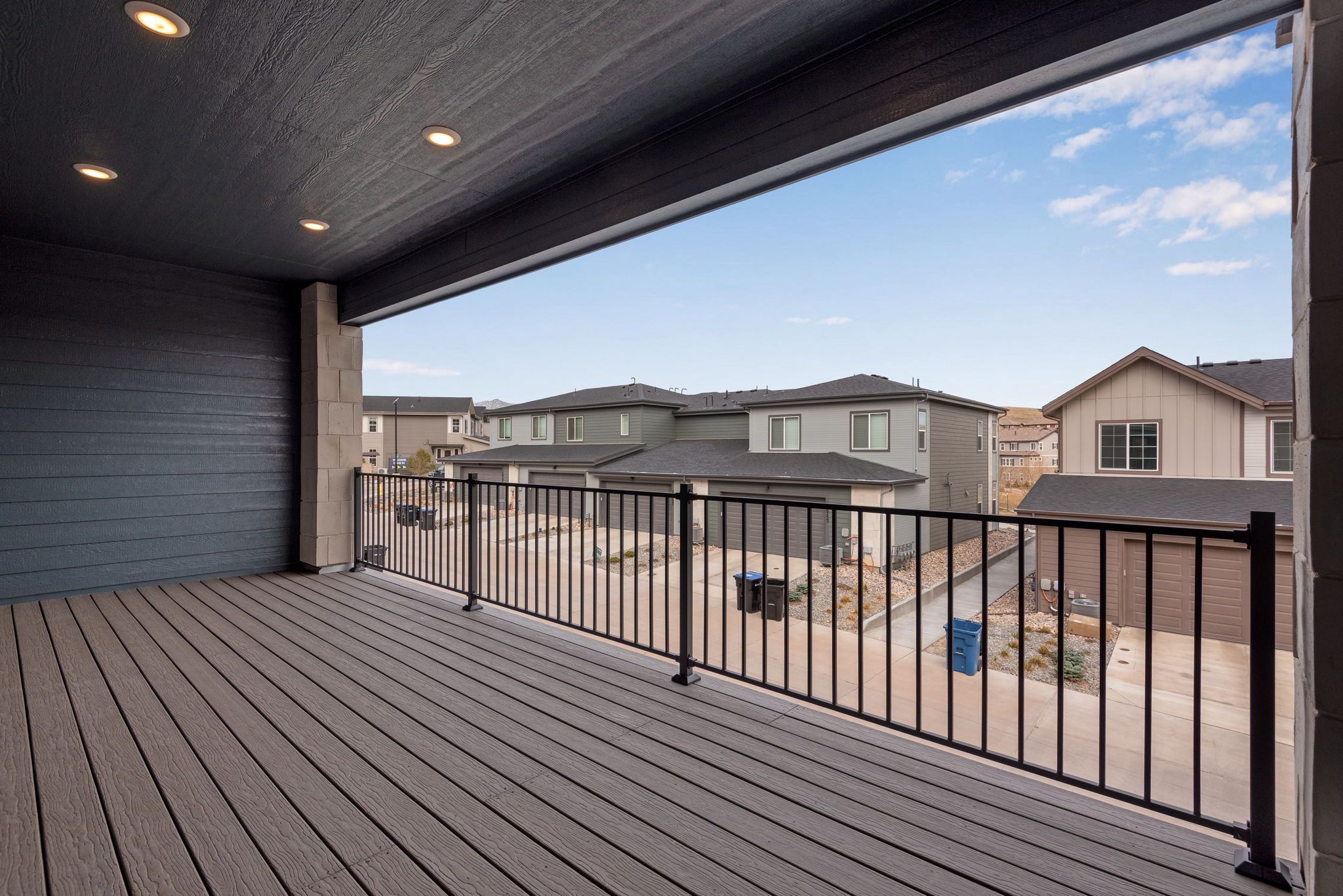 16744 West 93rd Place (Plan M)