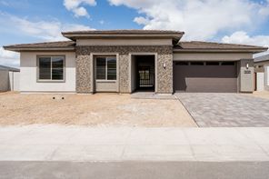 3634 W Mineral Rd (Cholla Plan 5541)
