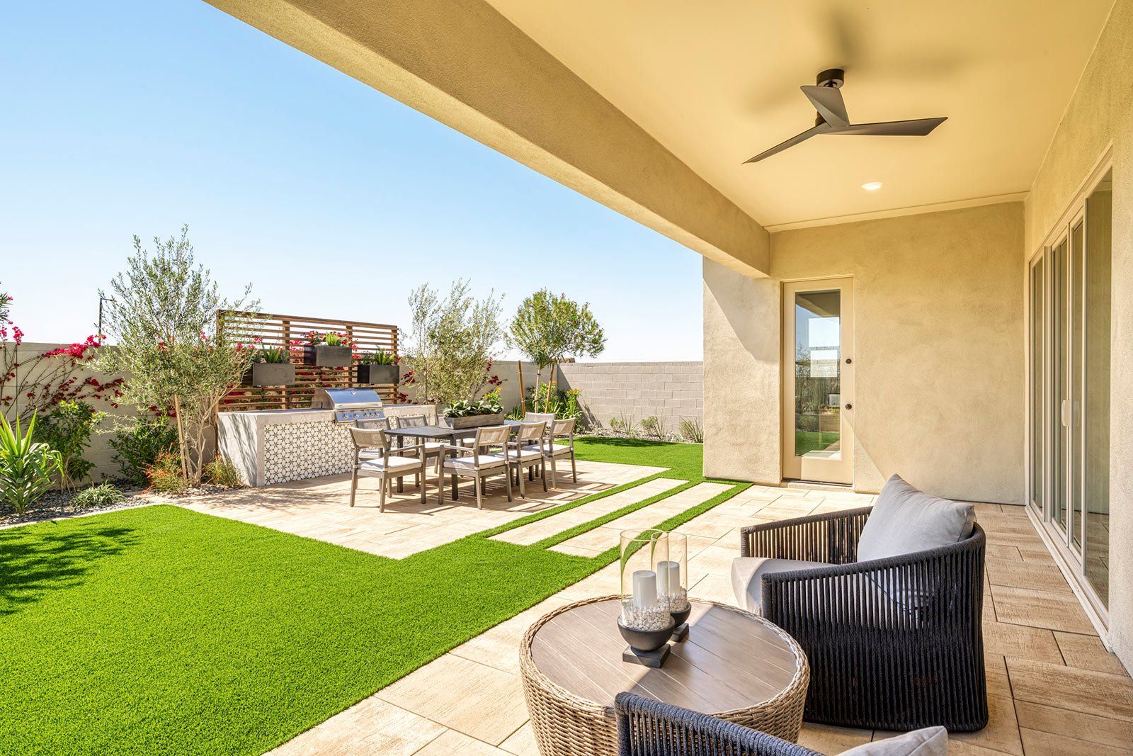 Juniper Model | Backyard