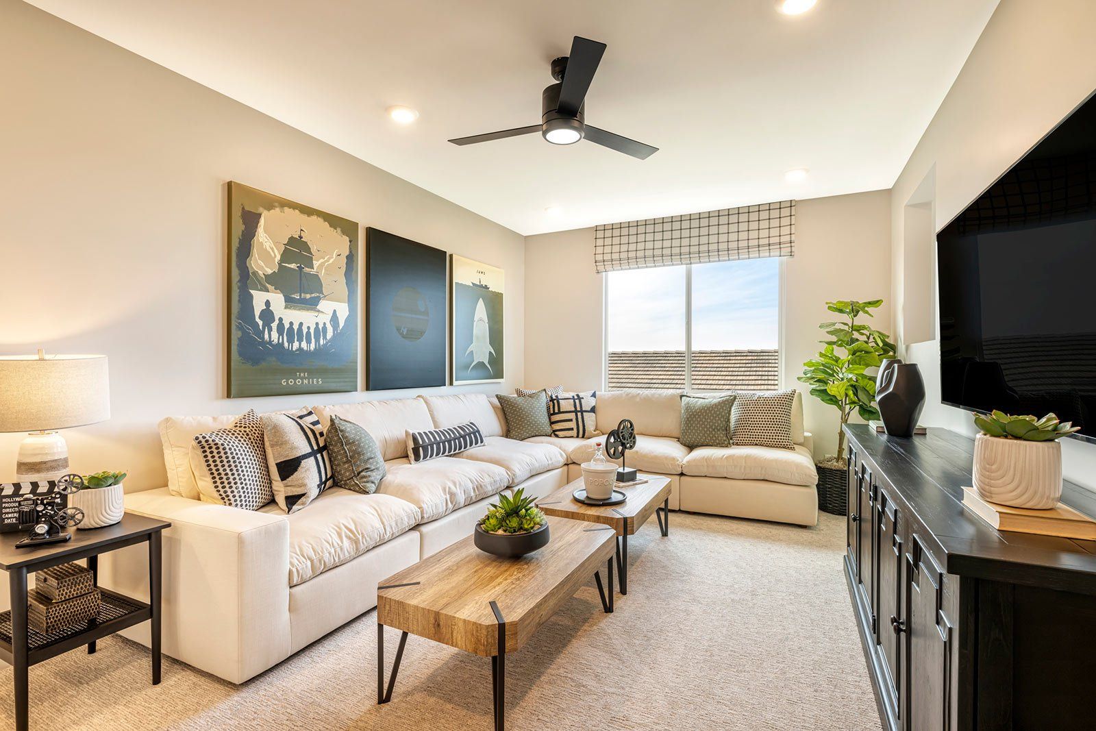 Safflower Model | Loft