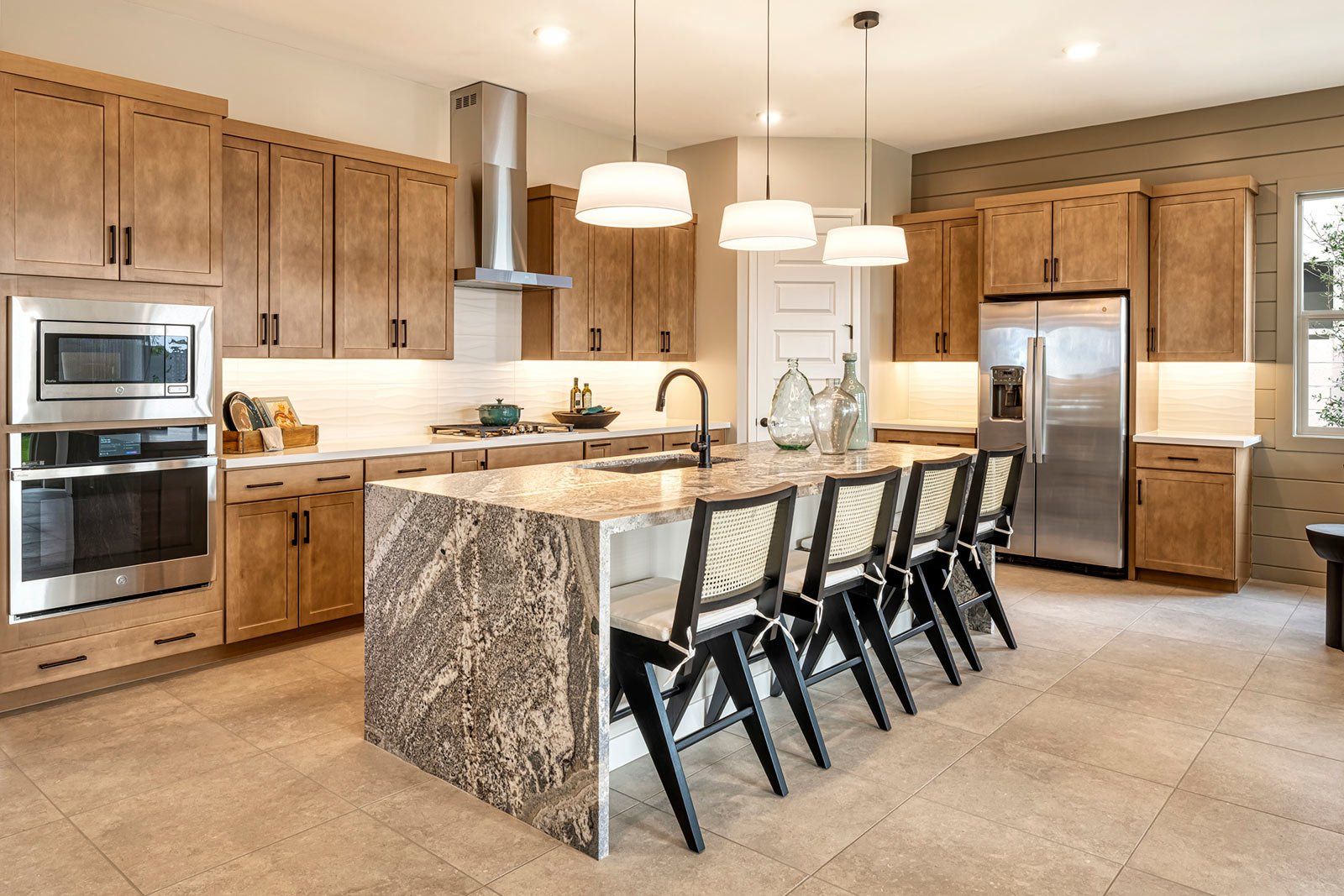 Juniper Model | Kitchen