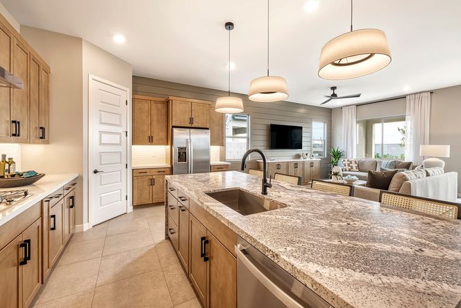Juniper Model | Kitchen