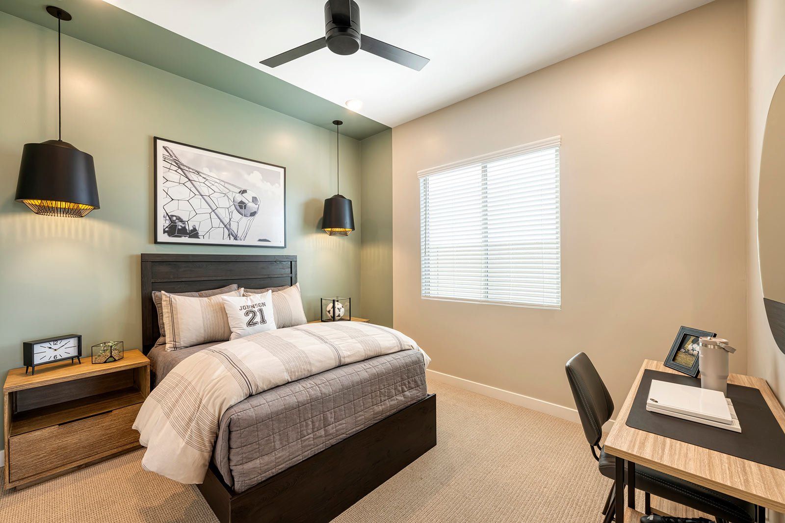Juniper Model | Bedroom