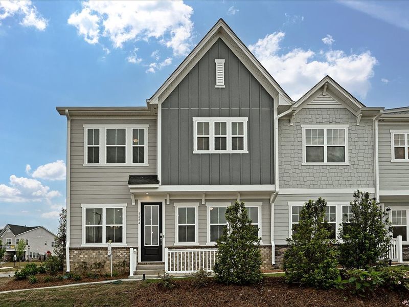 5684 Clear Creek Ln. Charlotte, NC 28215