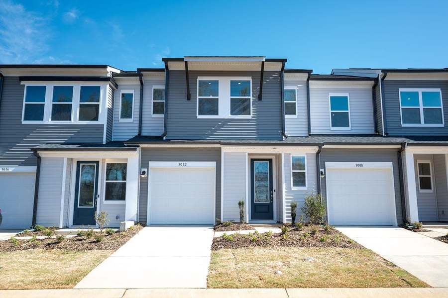 3012 Hutton Gardens Ln. Charlotte, NC 28269