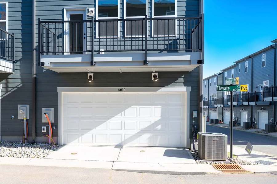 8010 Elevate Ct (Wright)