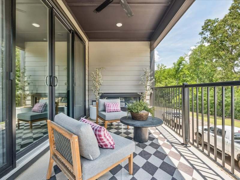 403 Old Town Village Rd (Price)