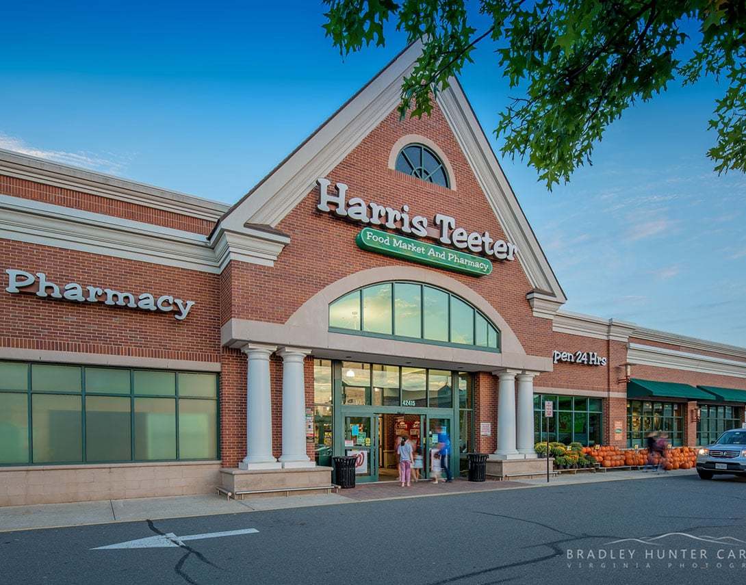 Conviences are Just Minutes Away