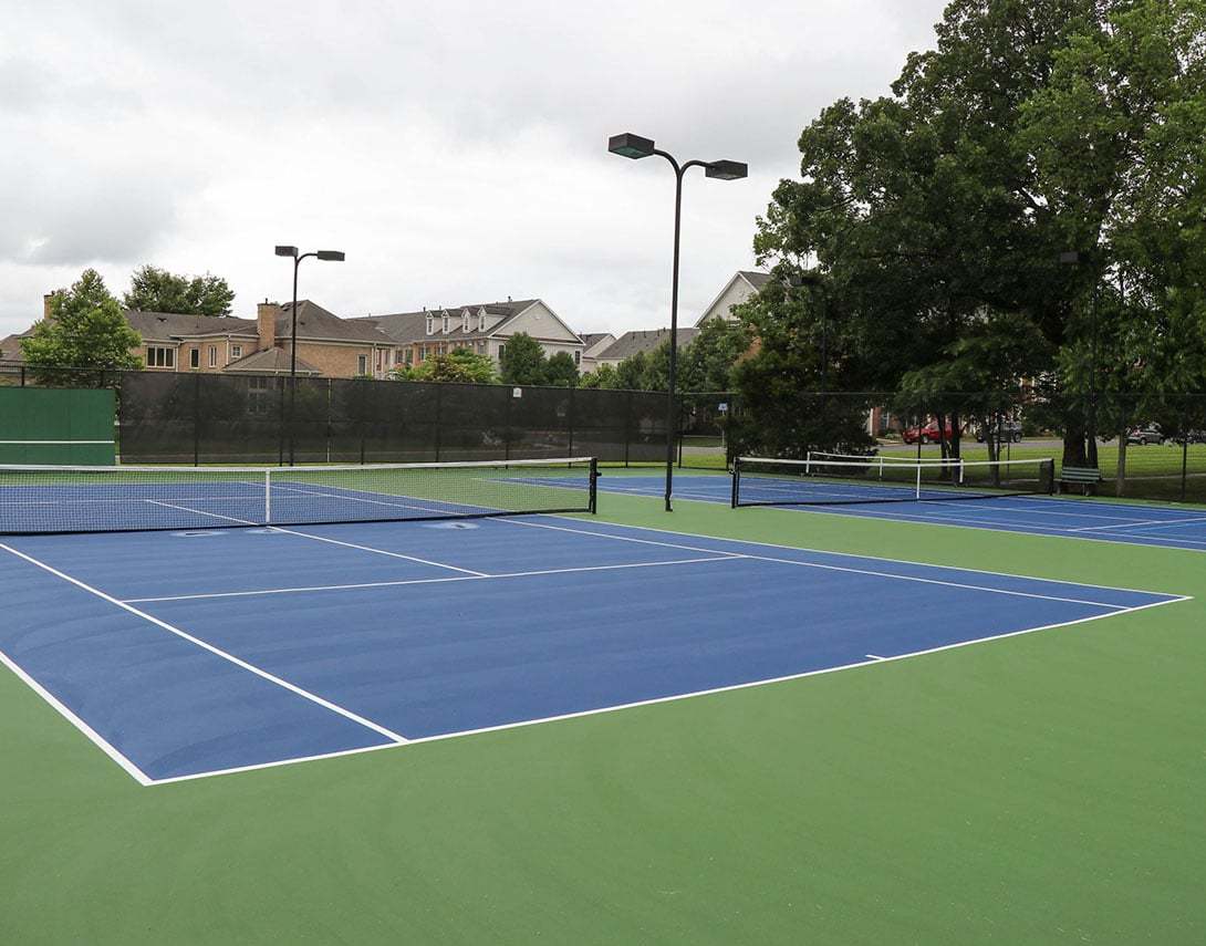 Brambleton Offers Multiple Basketball, Tennis, and Volleyball Courts