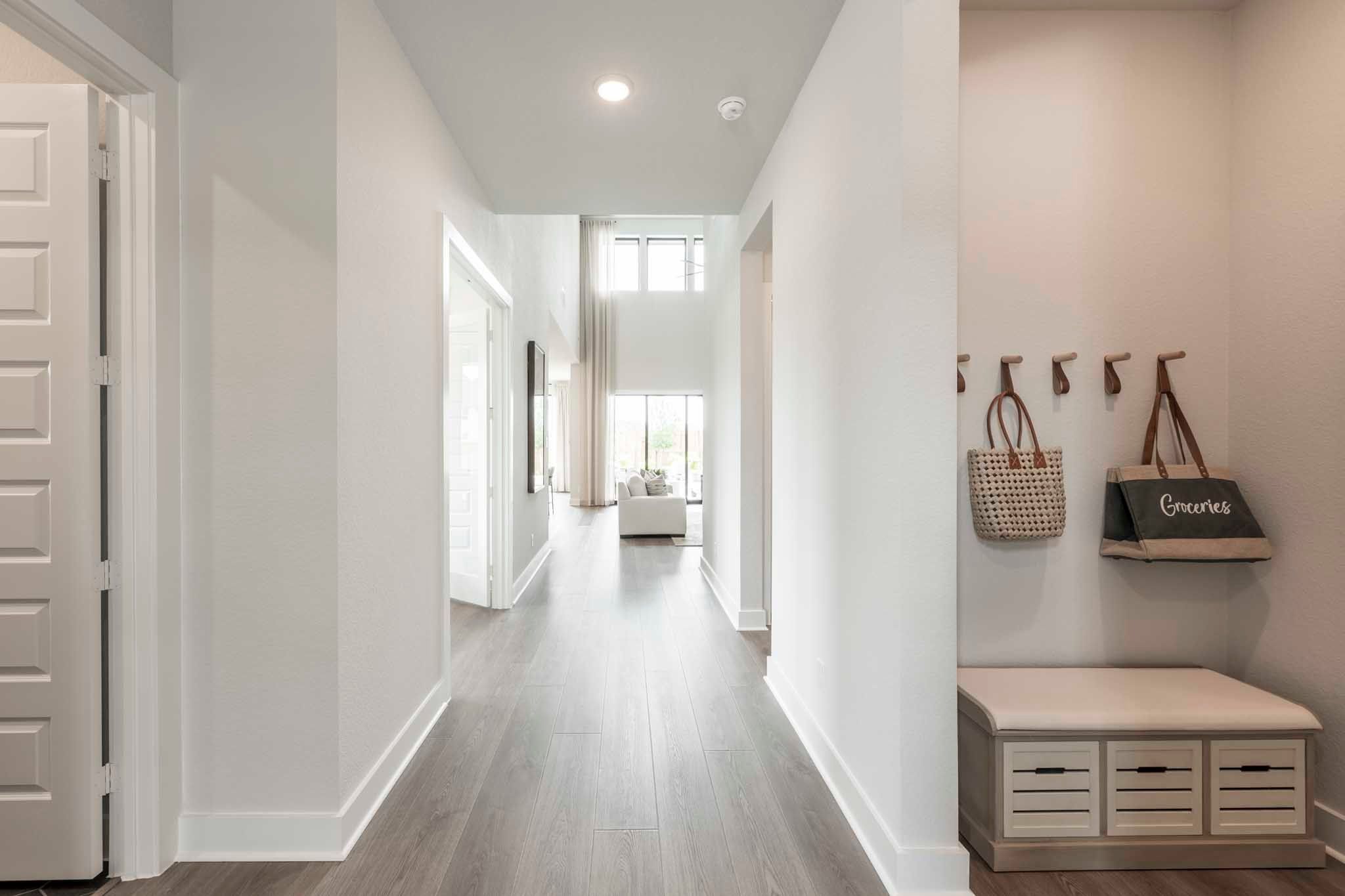 Representative Only | Goldeneye Model