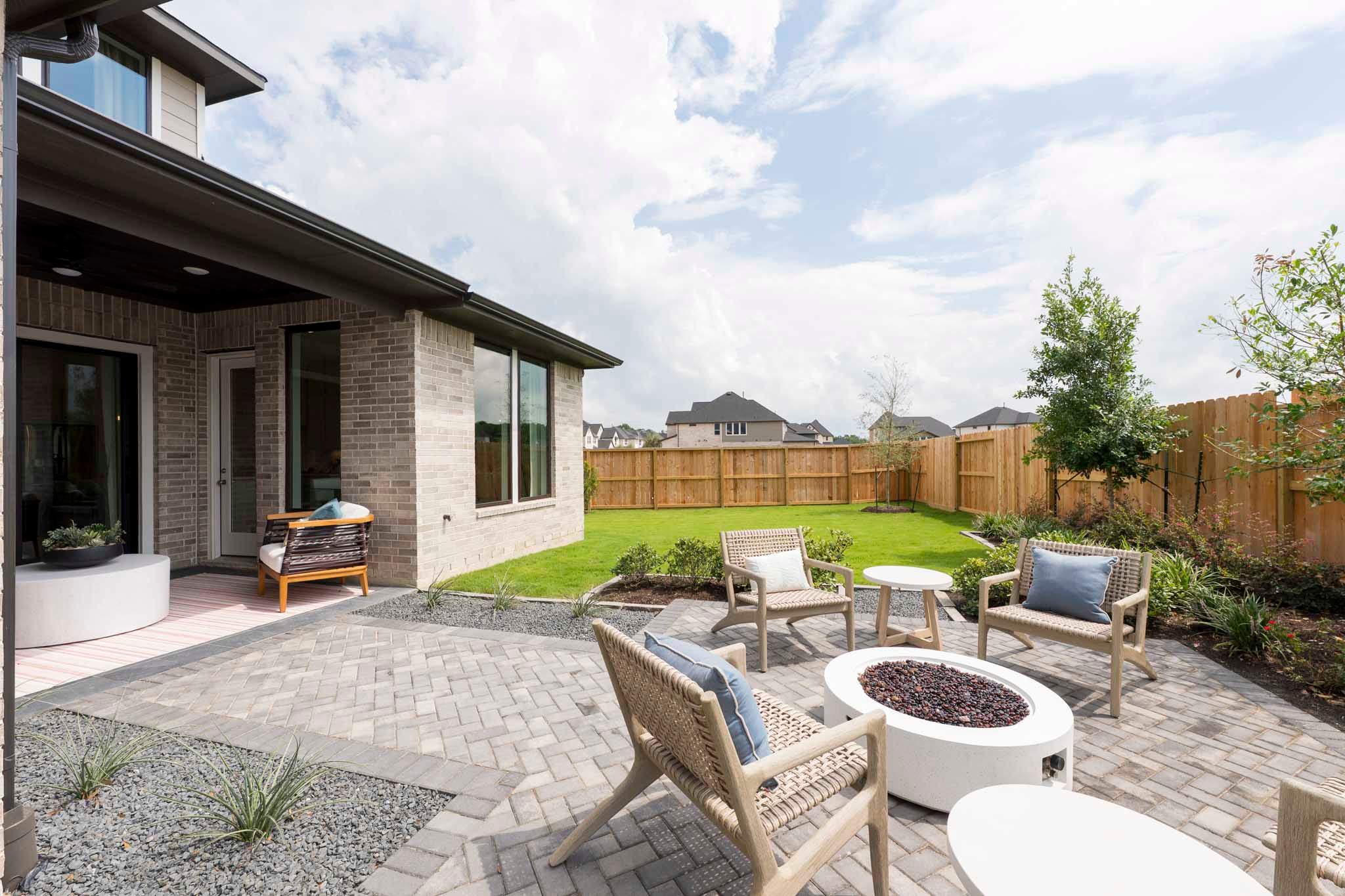 Representative Only | Goldeneye Model