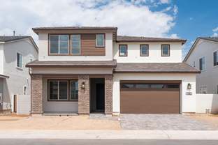 Willow Plan 40-9 - Jacamar at Waterston Central: Gilbert, Arizona - Tri Pointe Homes