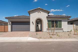 Mandarin Plan 5010 - Ridge Collection at Whispering Hills: Laveen, Arizona - Tri Pointe Homes