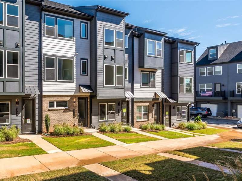 5711 Castlerea Dr (Roan)