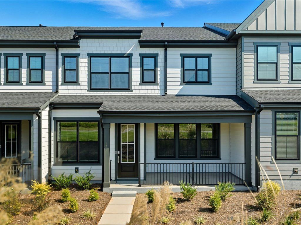 Allison - Seven Oaks: Belmont, North Carolina - Tri Pointe Homes