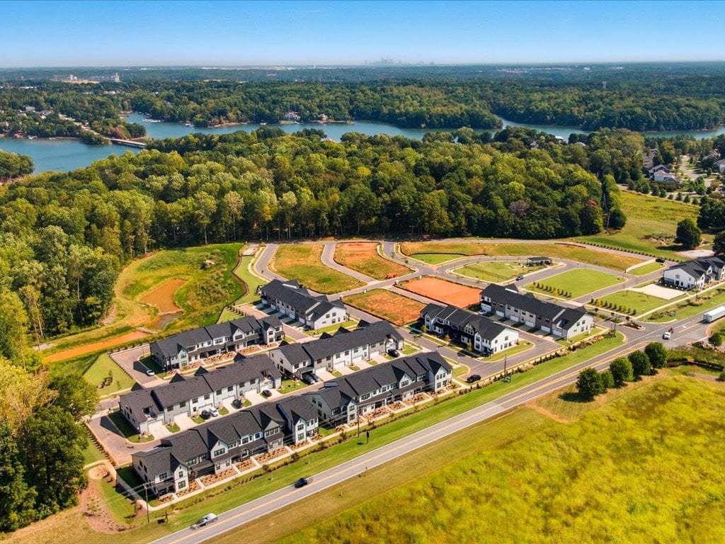 Connected Location Off Lake Wylie Shores