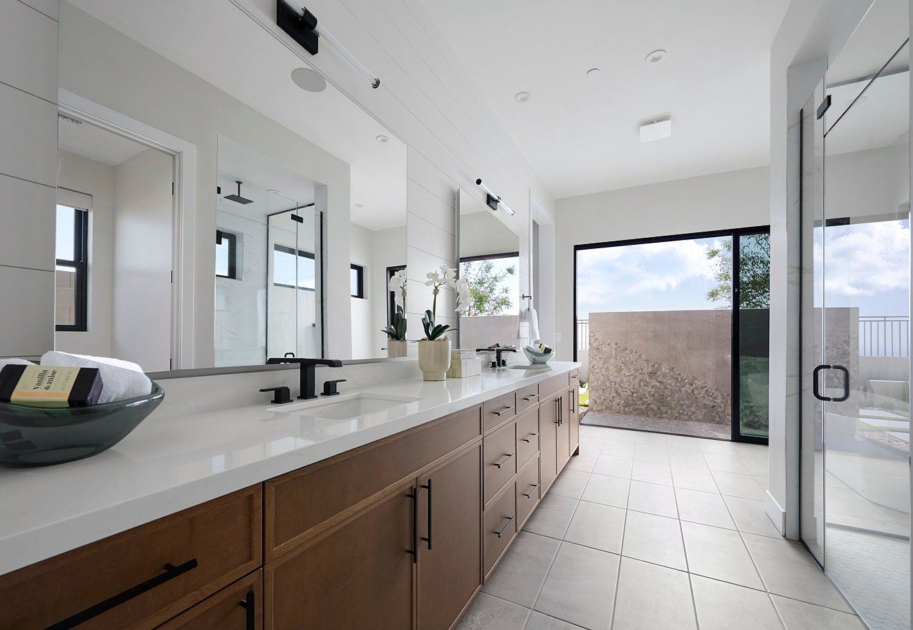 Plan 1 | Primary Bath