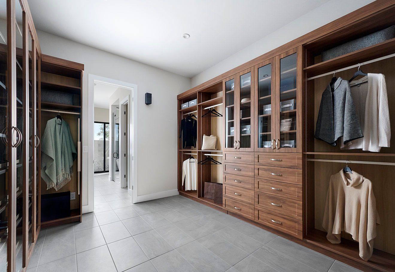 Plan 1 | Primary Closet