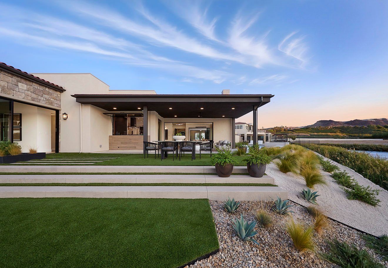 Residence 2 | Backyard