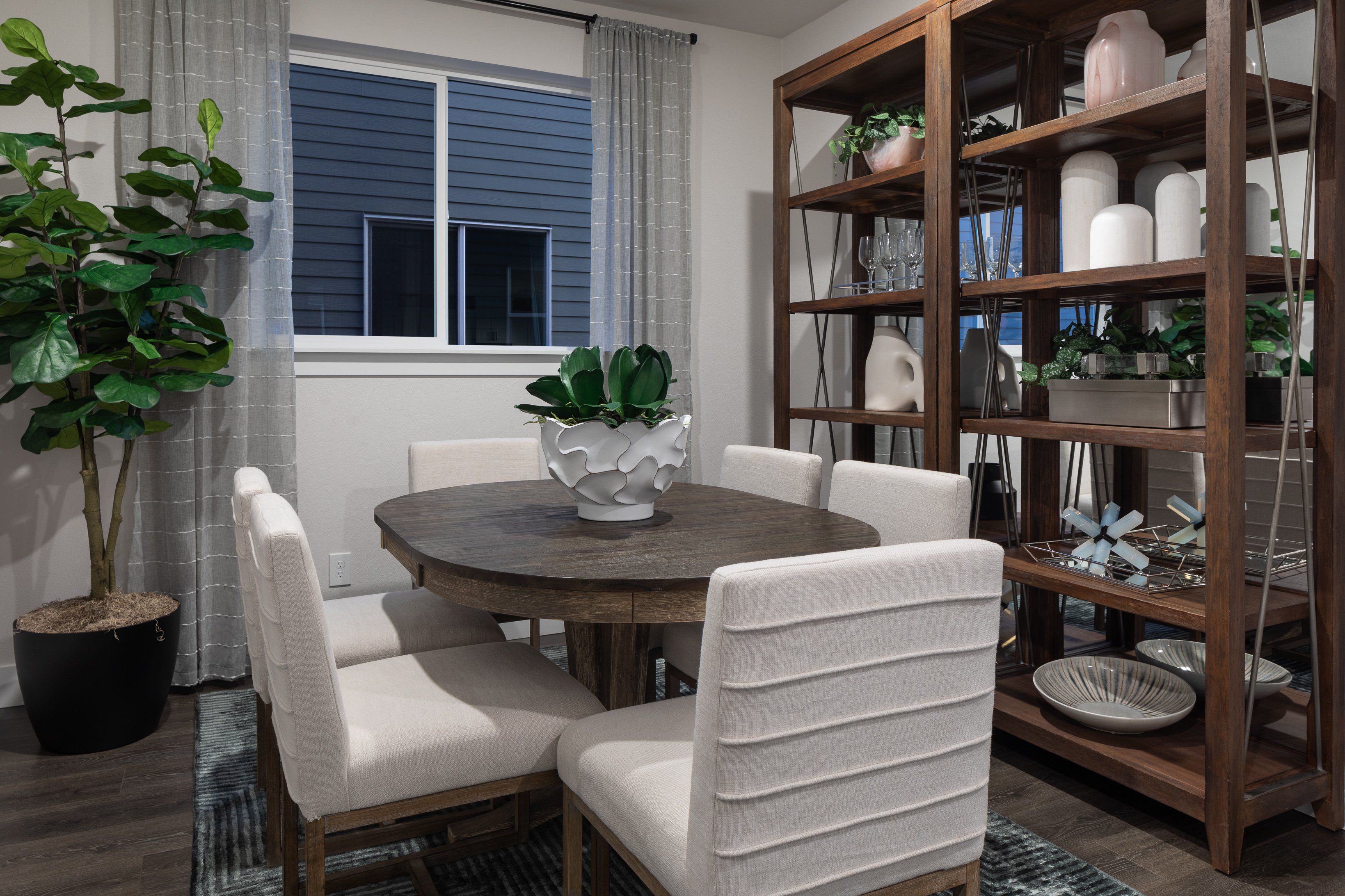 Ridgeline at Bethany Bayberry Dining Room