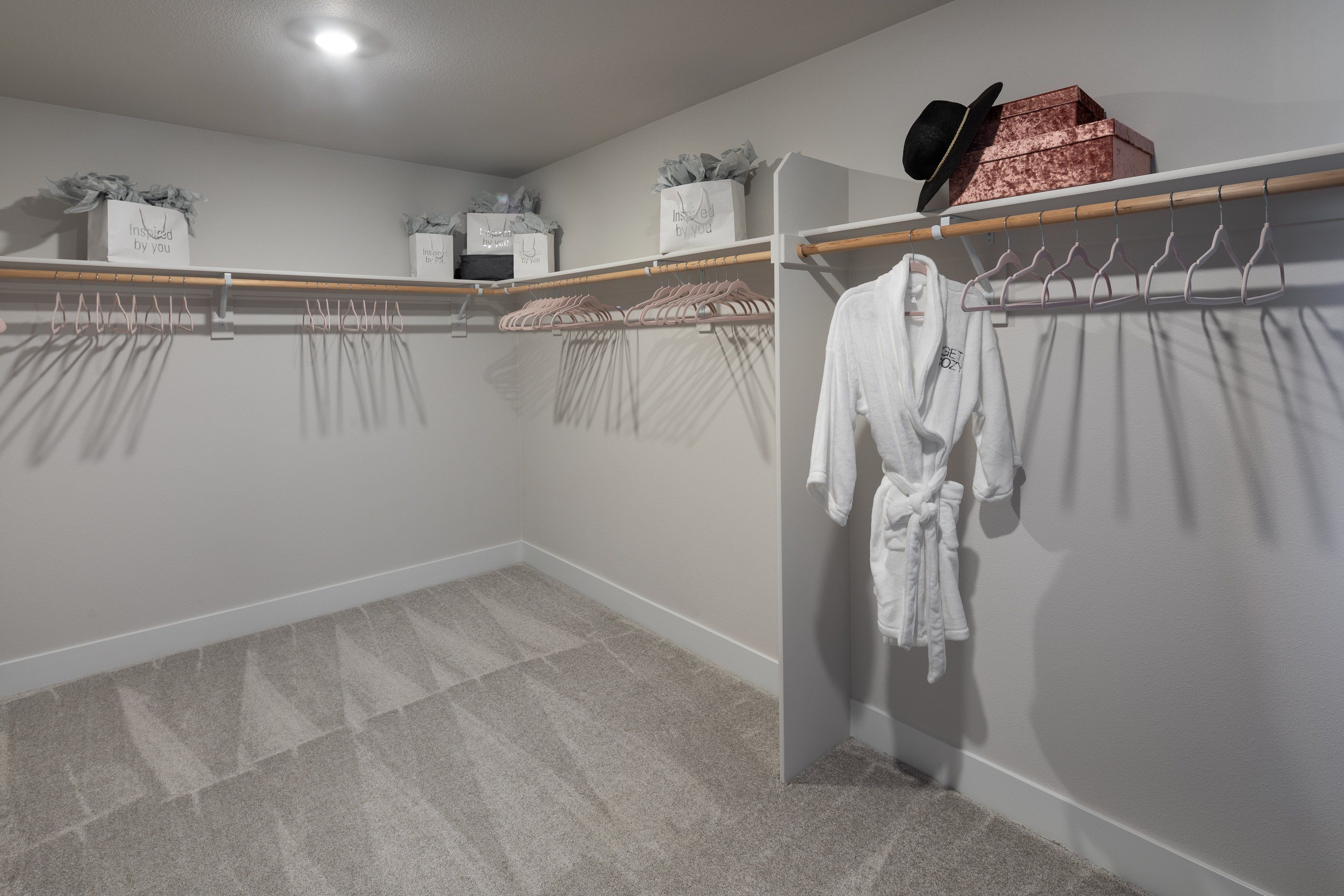 Ridgeline at Bthany Bayberry Walk In Closet