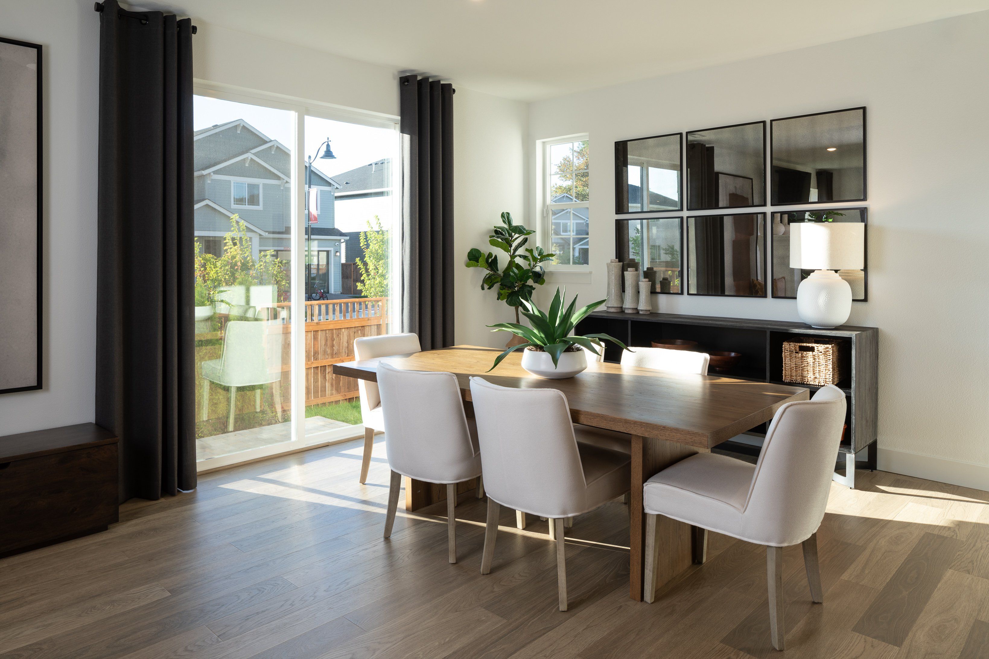 Ridgeline at Bethany Juniper Dining Room