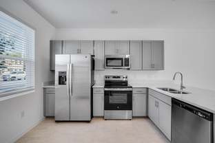 Ivy - The Townhomes at Skye Ranch: Sarasota, Florida - Taylor Morrison