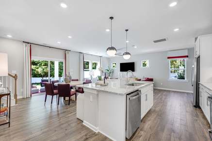 hj-nc-raleigh-eagle-trace-stella-lot-1-kitchen-06