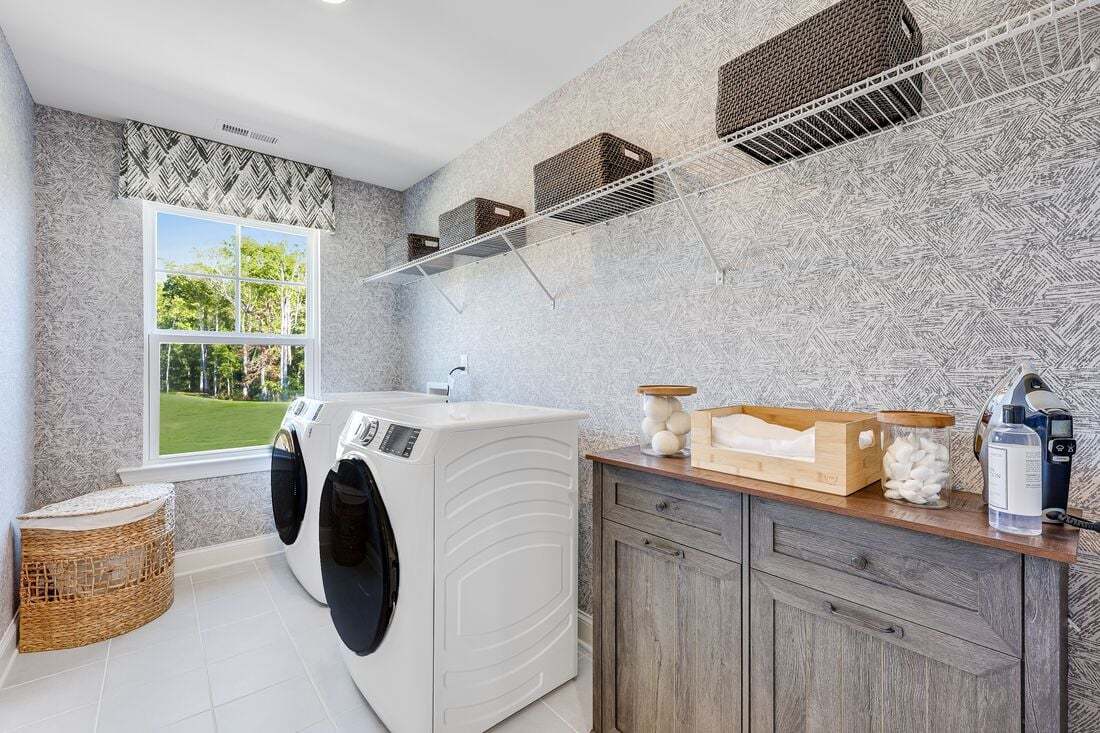 hj-nc-raleigh-eagle-trace-ashford-lot-3-laund...