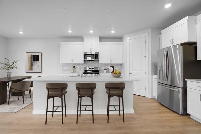 Piper Ridge Oakridge Kitchen