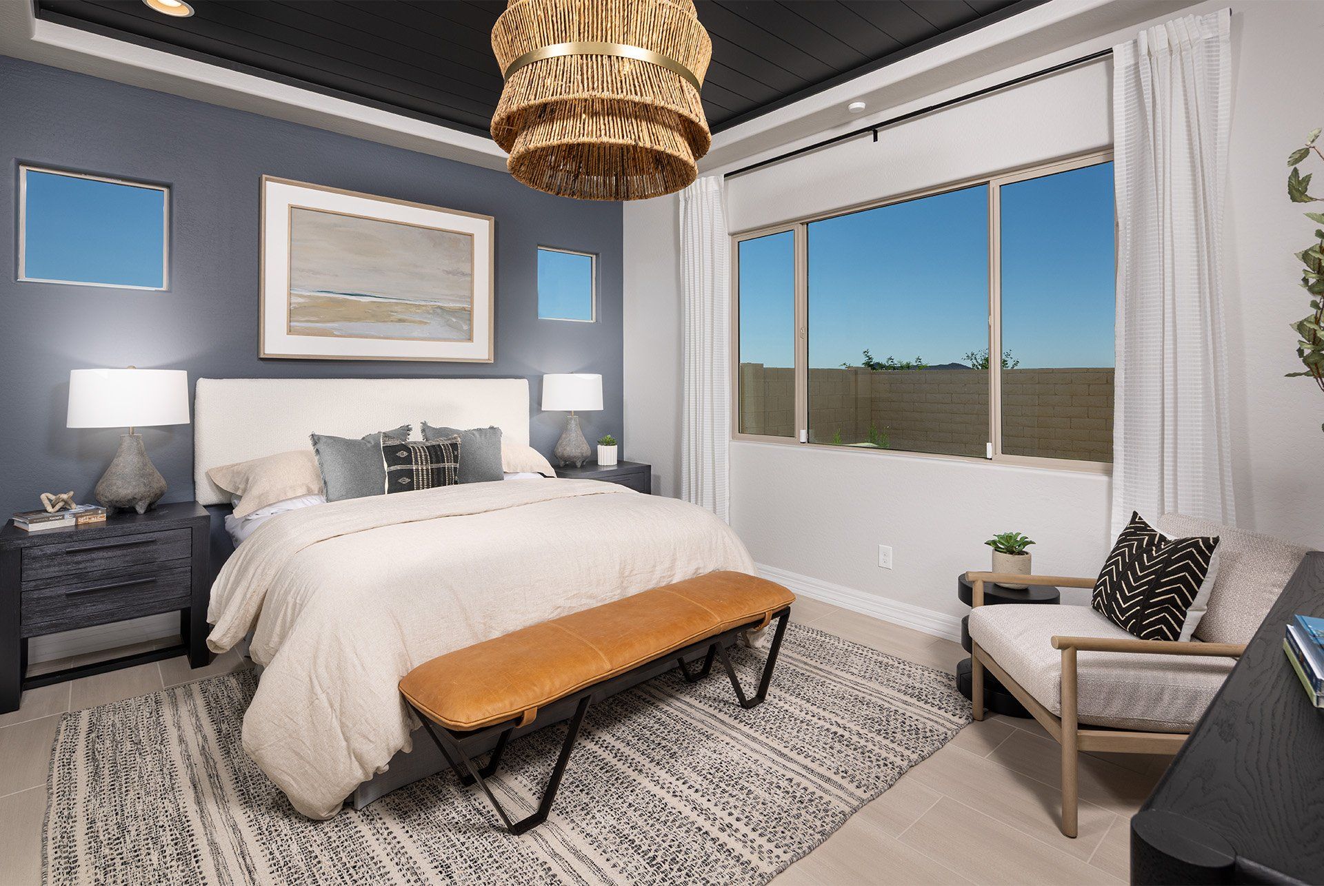 Verdin Discovery_Poppy Primary Bed 1920x1286