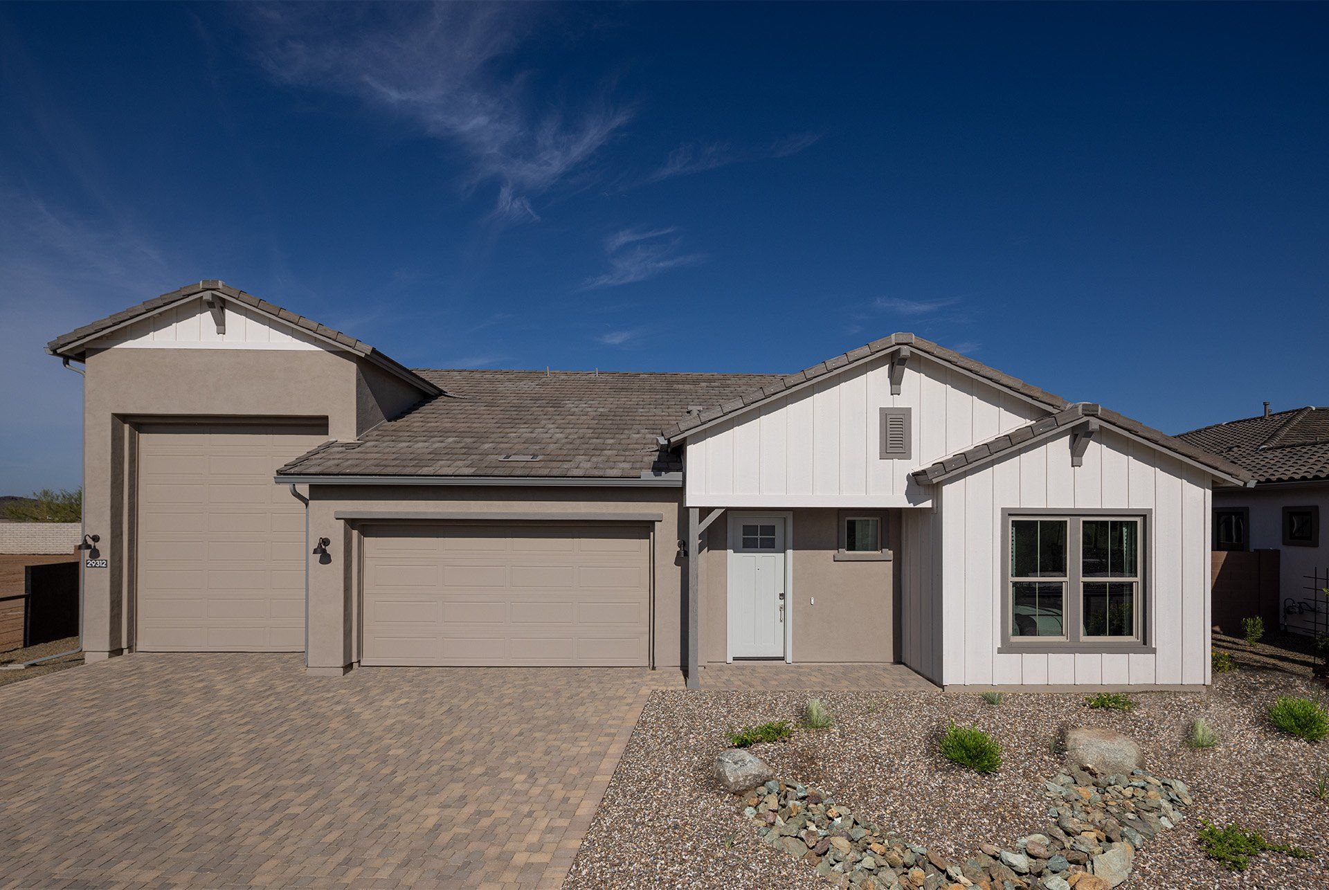 Verdin Odyssey_Sandpiper Front Ext