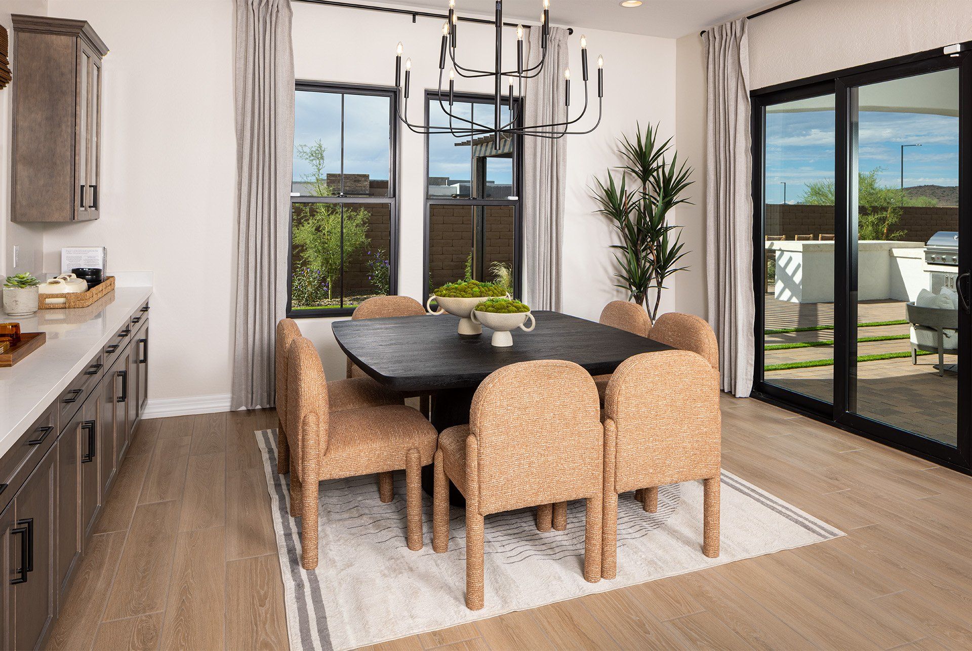 Verdin Odyssey_Heron Dining