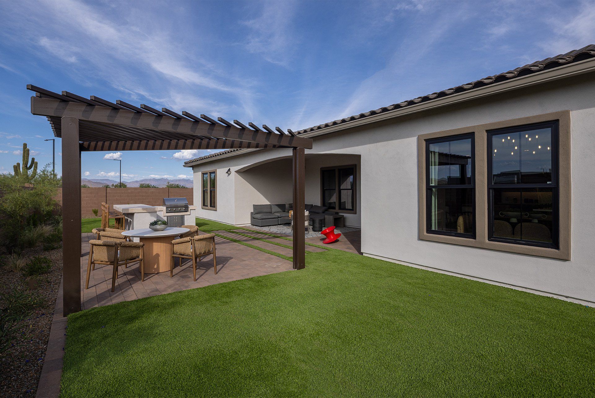 Verdin Odyssey_Heron Rear Ext 1