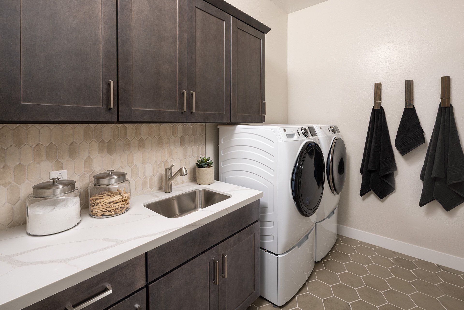 Verdin Passage_Yellowstone Laundry